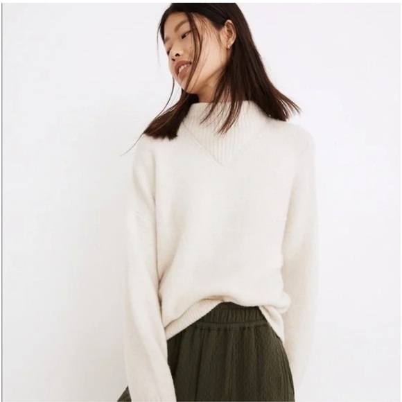 Madewell Sweaters - Madewell Cream Mock Neck Knit Cozy Sweater